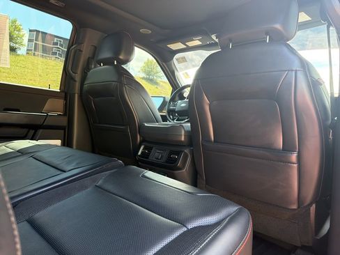 Certified 2025 Ford F150 Raptor AWD/4WD image 32