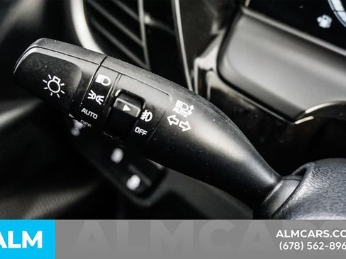 Used 2025 Kia Seltos S image 29