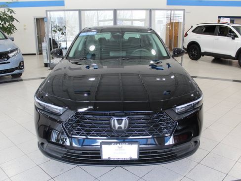 Certified 2023 Honda Accord LX image 2