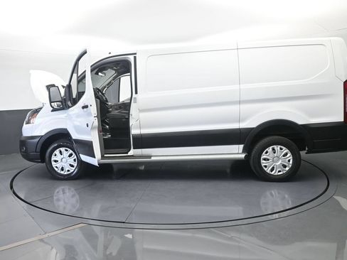 Used 2024 Ford Transit 250 Low Roof w/ Exterior Upgrade Package RWD image 60