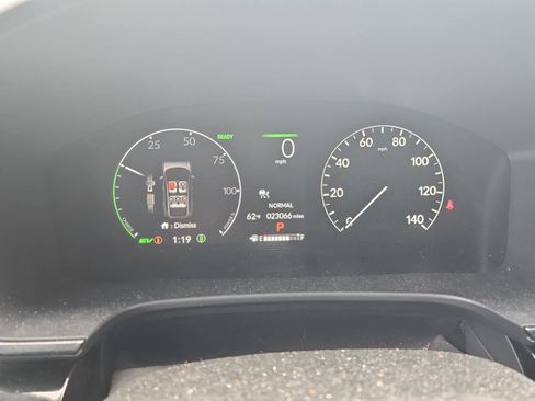 Used 2023 Honda CR-V Sport Touring image 4