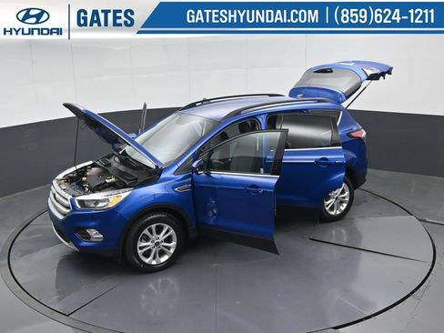 Used 2018 Ford Escape SE AWD/4WD image 52