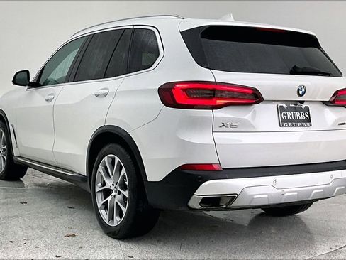 Used 2023 BMW X5 sDrive40i image 2