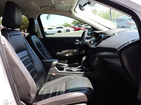 Used 2019 Ford Escape SEL FWD image 35