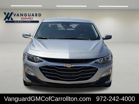 Used 2024 Chevrolet Malibu LT FWD image 3