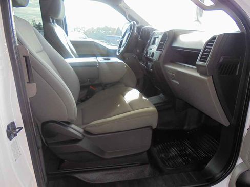 Used 2022 Ford F450 XL w/ Power Equipment Group image 8