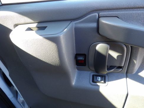 Used 2024 GMC Savana 2500 w/ Driver Convenience Package image 31