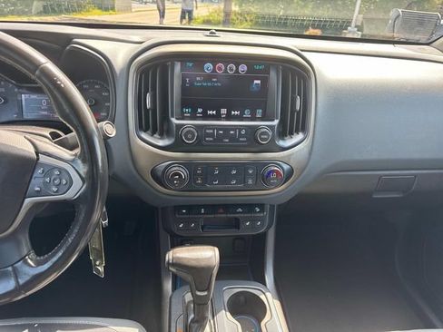 Used 2016 Chevrolet Colorado Z71 AWD/4WD image 19