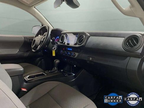 Used 2022 Toyota Tacoma SR image 21