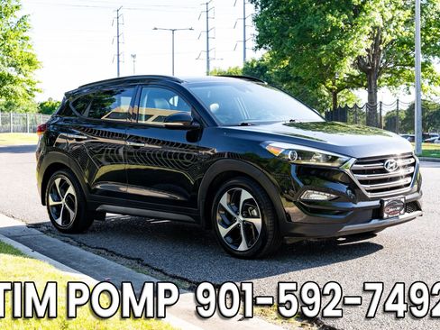 Used 2016 Hyundai Tucson Limited w/ Option Group 03 FWD image 4