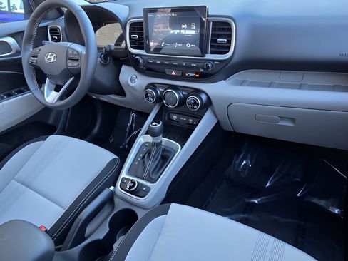 New 2026 Hyundai Venue SEL image 25