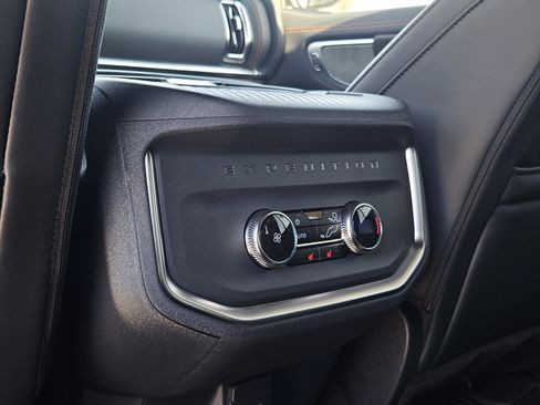 New 2026 Ford Expedition Tremor image 30