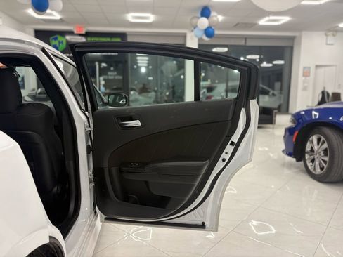 Used 2023 Dodge Charger GT w/ Blacktop Package image 36