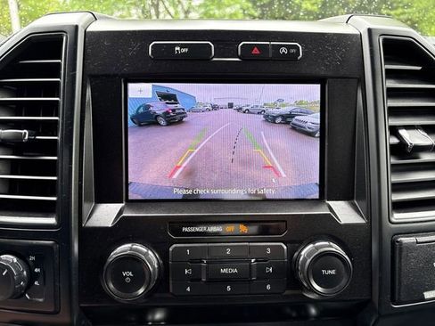 Used 2019 Ford F150 XL w/ Equipment Group 101A Mid AWD/4WD image 16