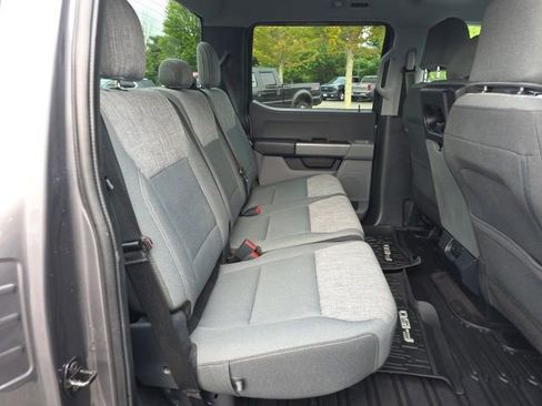 Used 2021 Ford F150 XLT image 18