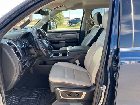 Used 2022 RAM 1500 Limited image 9