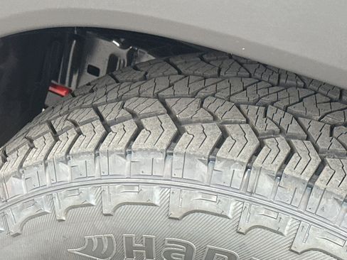 New 2026 Nissan Frontier PRO-4X image 10