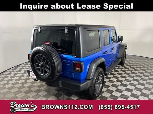 Used 2026 Jeep Wrangler Sport S image 7