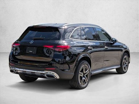 New 2026 Mercedes-Benz GLC 300 image 2