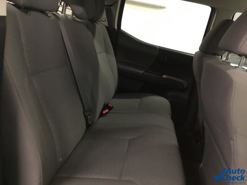 Used 2021 Toyota Tacoma SR5 image 31