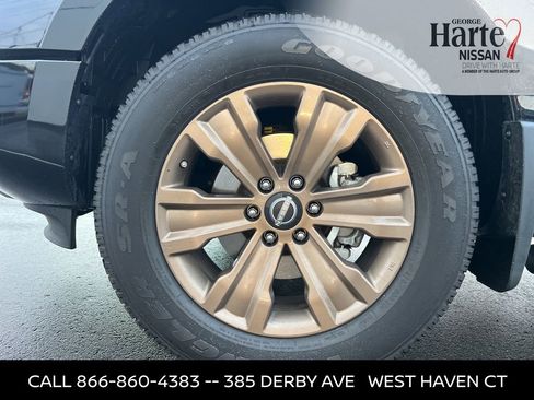 Certified 2024 Nissan Titan SV w/ SV Bronze Edition Package image 44