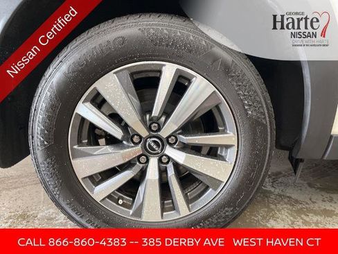 Certified 2024 Nissan Pathfinder SL AWD/4WD image 10