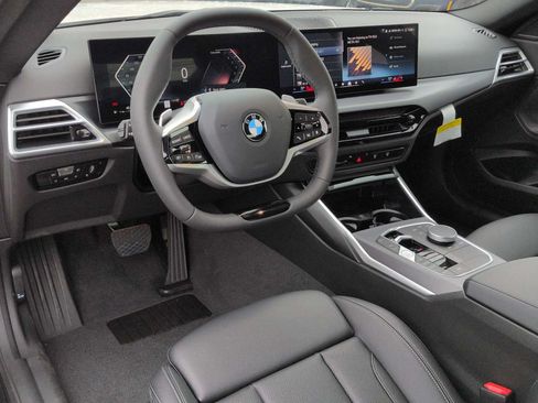 Used 2026 BMW 230i xDrive Coupe w/ Convenience Package AWD/4WD image 15