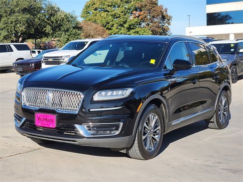 Used 2019 Lincoln Nautilus Select w/ Cargo Utility Package image 3