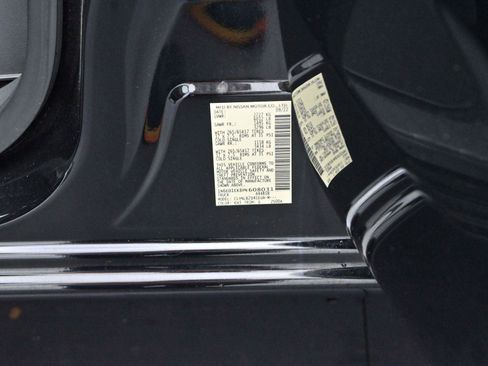 Used 2023 Nissan Frontier SV w/ Midnight Edition Package image 35