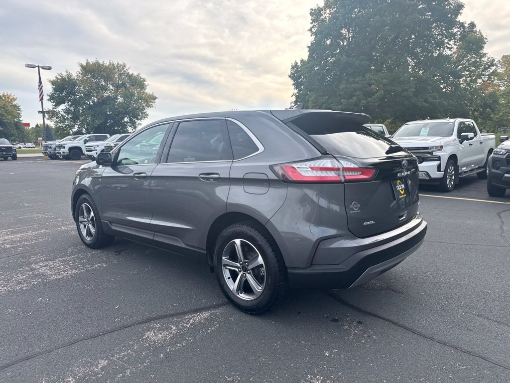 Used 2024 Ford Edge SEL w/ Convenience Package AWD/4WD image 5