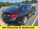 Used 2023 Chevrolet Malibu LT image 3