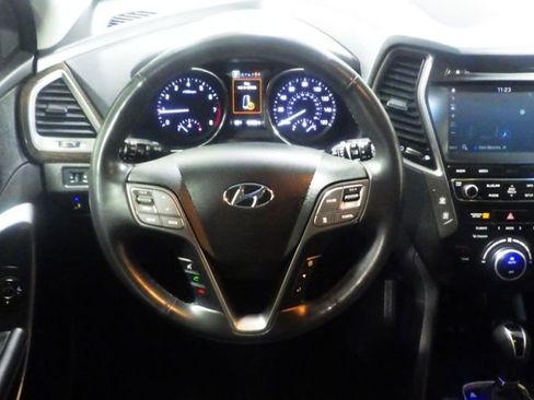 Used 2017 Hyundai Santa Fe Sport w/ 2.0T Ultimate Tech Package 05 AWD/4WD image 9