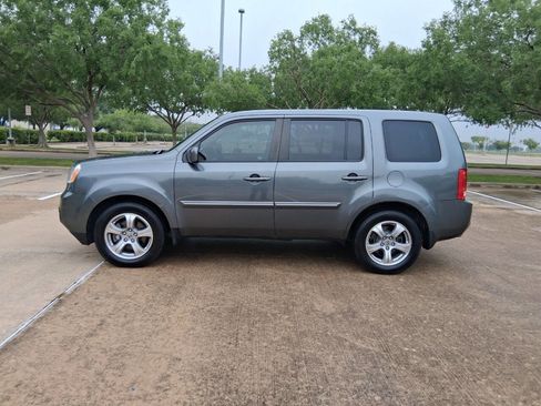 Used 2012 Honda Pilot EX image 3