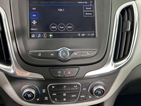 Used 2023 Chevrolet Equinox LT w/ Driver Convenience Package image 14