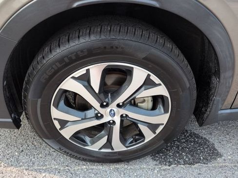 Used 2021 Subaru Outback Limited XT AWD/4WD image 10