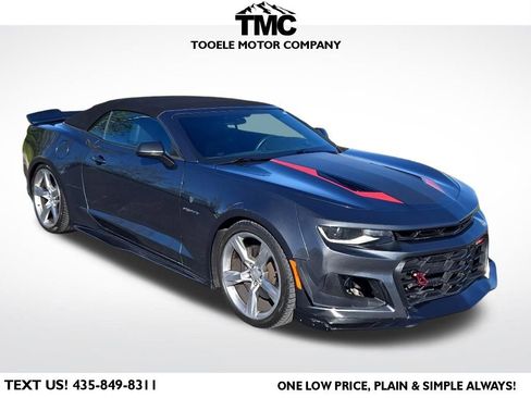 Used 2017 Chevrolet Camaro SS RWD image 1