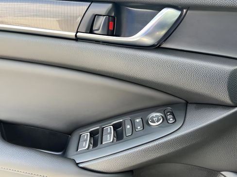 Used 2021 Honda Accord Sport Special Edition image 22