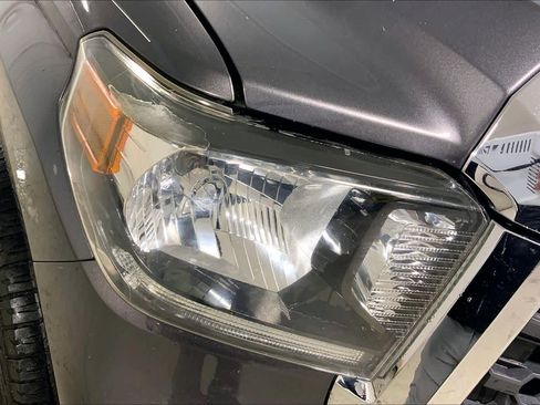 Used 2019 Toyota Tundra SR5 image 27