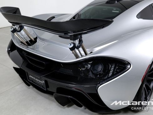 Used 2015 McLaren P1 image 38