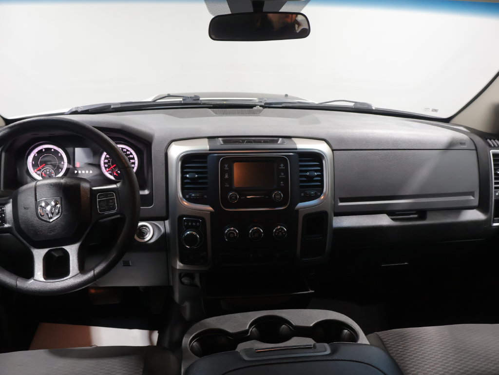 Used 2019 RAM 1500 Warlock AWD/4WD image 17