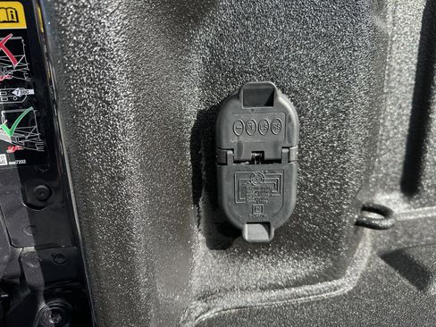 New 2026 GMC Sierra 2500 SLE w/ SLE Value Package; image 34