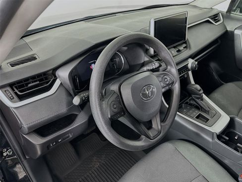 Certified 2025 Toyota RAV4 XLE AWD/4WD image 22