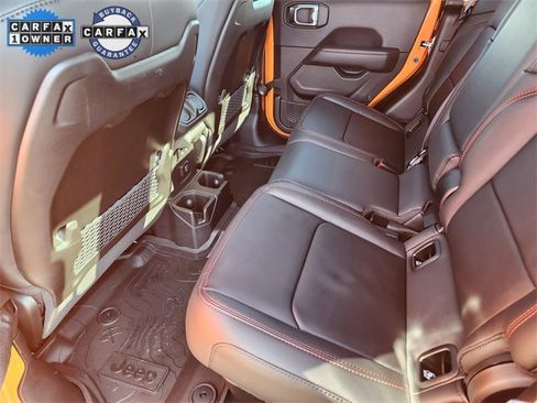 Used 2025 Jeep Gladiator Rubicon image 15