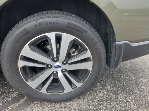 Used 2019 Subaru Outback 2.5i Limited w/ Popular Package #2 AWD/4WD image 16