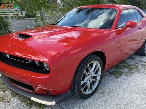 Used 2022 Dodge Challenger GT image 1