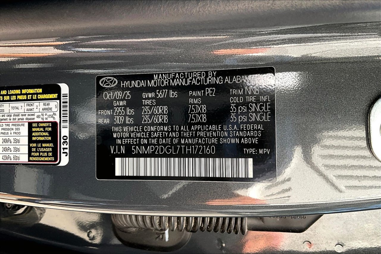 Used 2026 Hyundai Santa Fe SEL AWD/4WD image 16