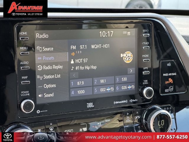 Certified 2021 Toyota Highlander Limited AWD/4WD image 34