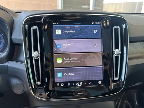 Used 2023 Volvo C40 P8 Recharge Ultimate image 19