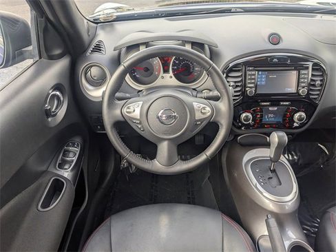 Used 2015 Nissan Juke SL image 18