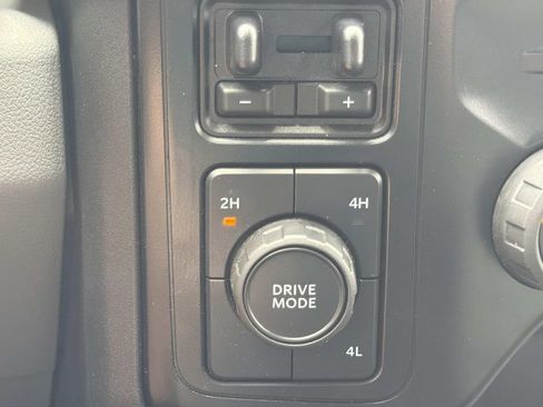 Used 2024 Ford F350 XL w/ 360-Degree Camera Package AWD/4WD image 21